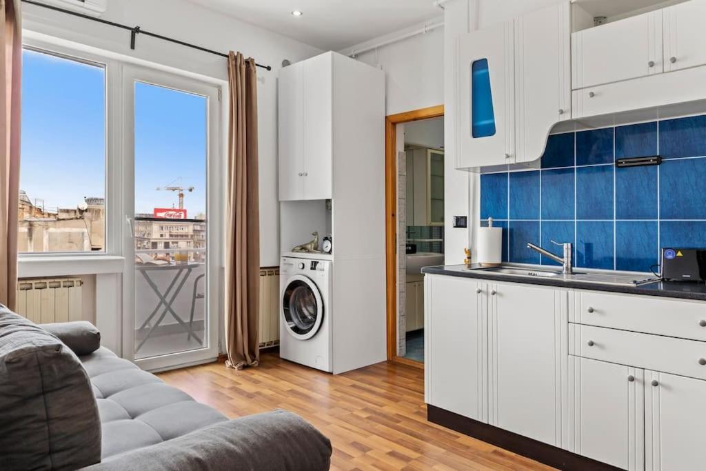 Bamboo Ultra Central Apartment Bucarest Esterno foto